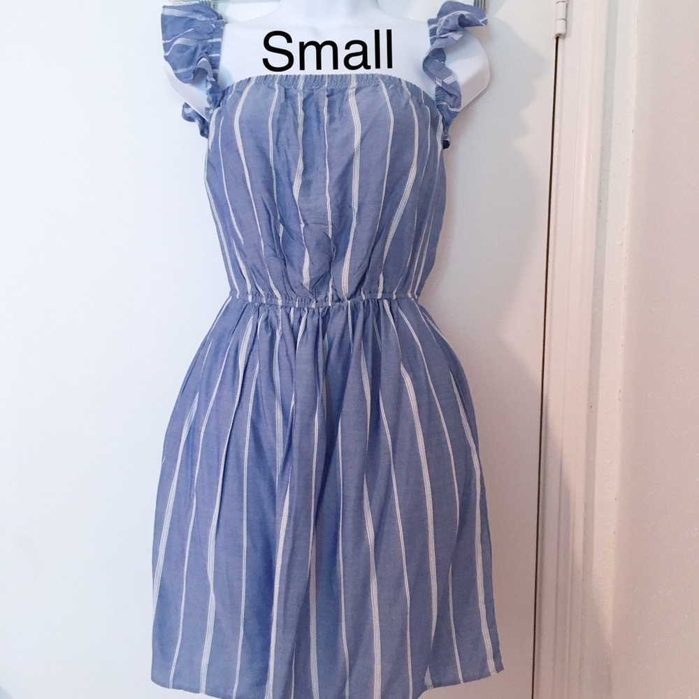 American Eagle Outfitters Striped Off-Shoulder Sundress with Pockets